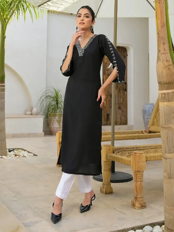 SD4U Kurti with hand work in Silk Fabric