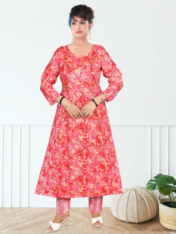 SD4U Pant Set in Nayra Cut Style