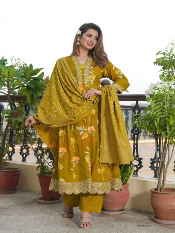 SD4U Printed Anarkali set With Duppata