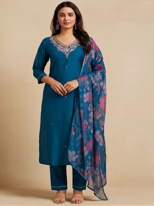 SD4U Pant Set With Duppata In Digitail Print